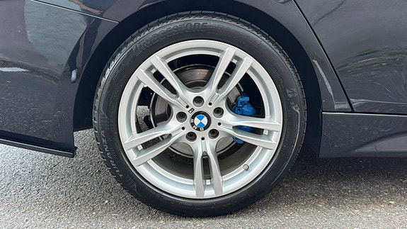 BMW 318d 24 of 24