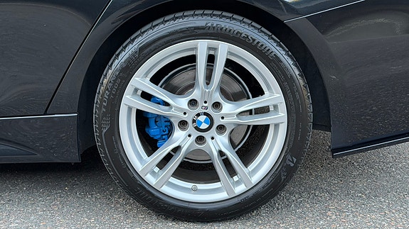 BMW 318d 22 of 24