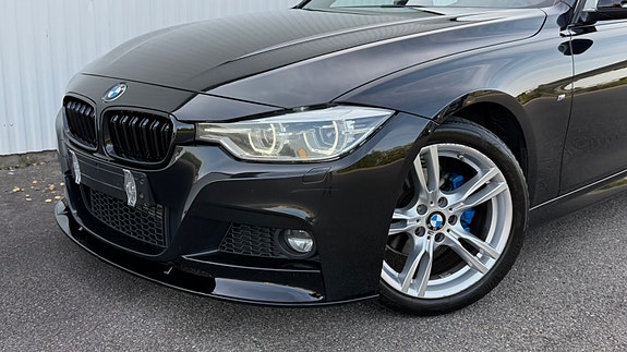 BMW 318d 2 of 24