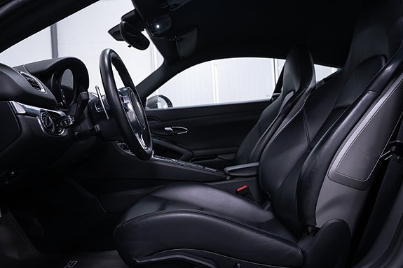 Porsche Cayman S 11 of 20