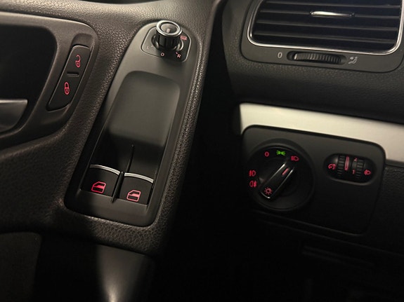 Volkswagen Golf I 14 of 14