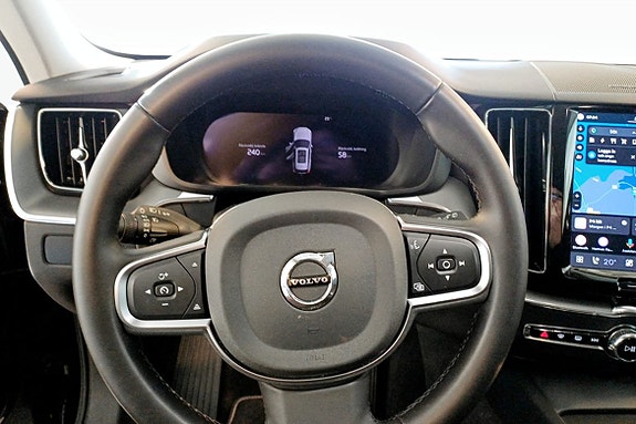 Volvo XC60 7 of 9