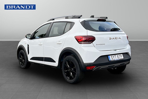 Dacia Sandero Stepway 3 of 18