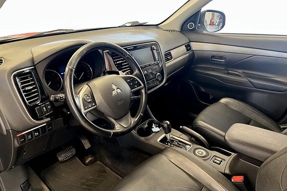Mitsubishi Outlander 8 of 12
