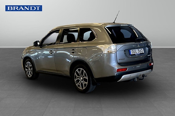 Mitsubishi Outlander 4 of 12
