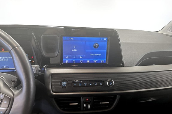 Ford Transit Courier 5 of 7