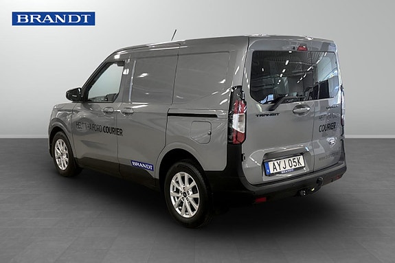 Ford Transit Courier 2 of 7