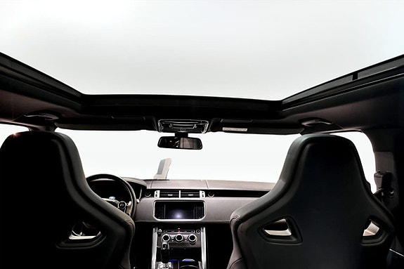 Land Rover Range Rover Sport 19 of 22
