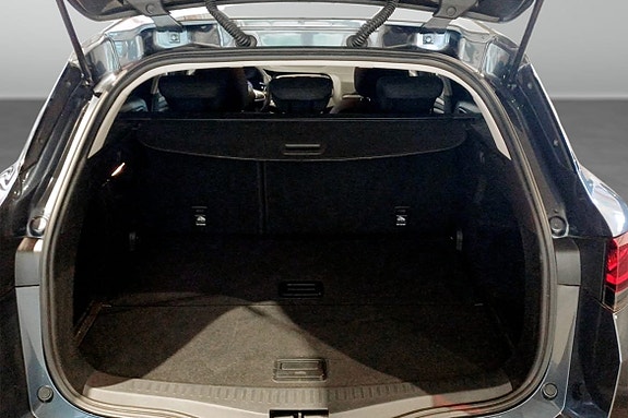 Renault Megane 9 of 10