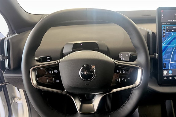 Volvo EX30 7 of 9