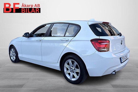 BMW 118d 3 of 22