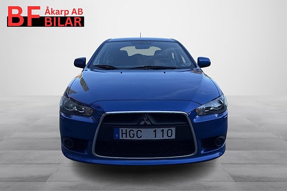 Mitsubishi Lancer 14 of 19