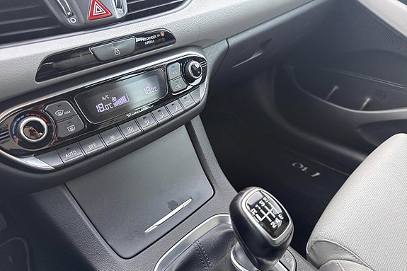 Hyundai i30 23 of 24