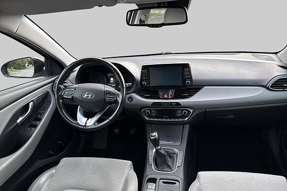 Hyundai i30 14 of 24