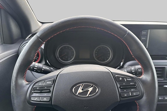 Hyundai i10 18 of 26