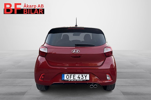 Hyundai i10 6 of 26