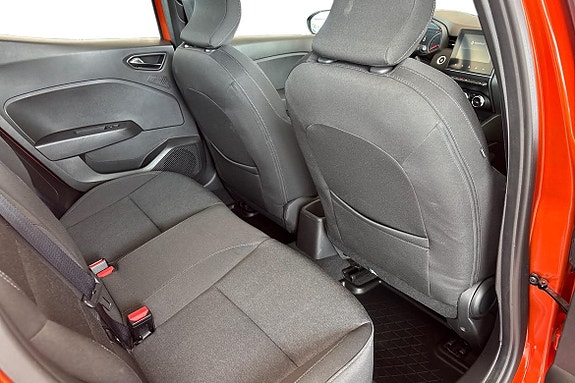 Renault Clio 9 of 21
