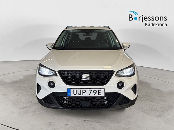 Seat Arona 5 of 17