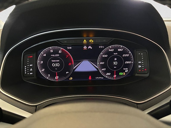 Seat Arona 11 of 17