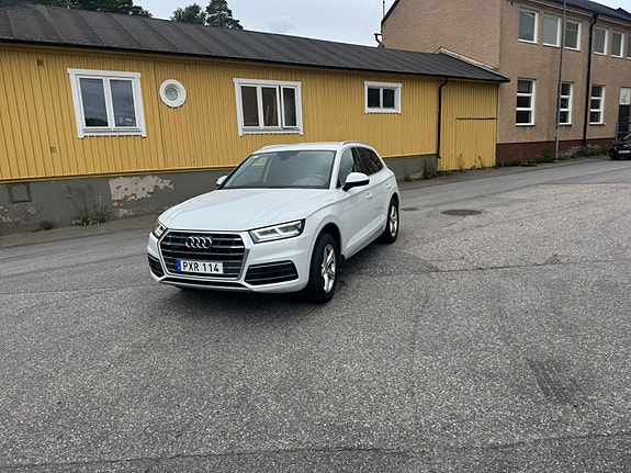 Audi Q5 11 of 16