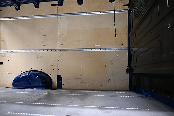 Volkswagen Crafter 8 of 26