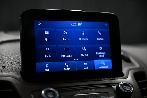 Ford Transit Connect 19 of 27