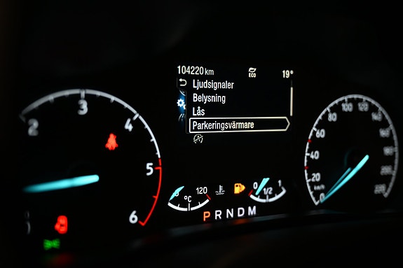 Ford Transit Connect 15 of 27
