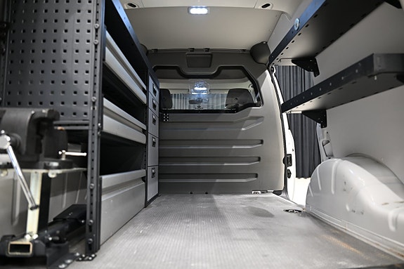 Volkswagen Caddy 9 of 30