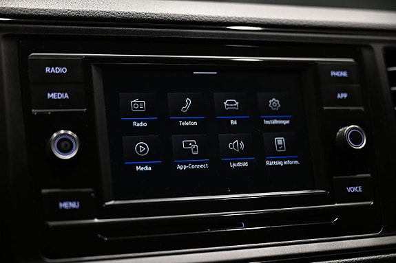 Volkswagen Crafter 17 of 26