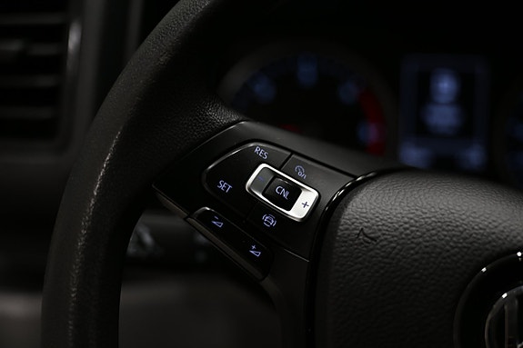 Volkswagen Crafter 16 of 26