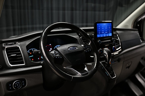 Ford Transit Custom 20 of 30
