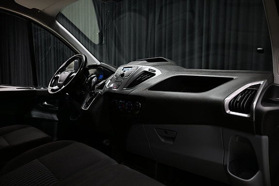 Ford Transit Custom 29 of 30