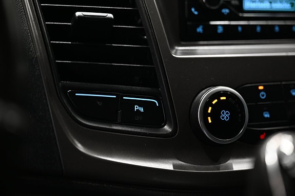 Ford Transit 30 of 30