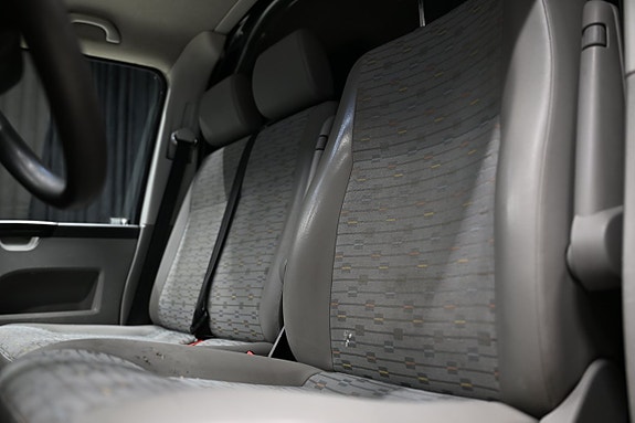Volkswagen Transporter 14 of 21