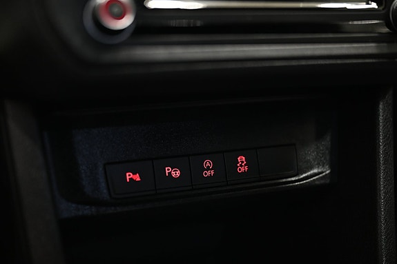 Volkswagen Caddy 25 of 30
