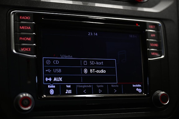 Volkswagen Caddy 28 of 30
