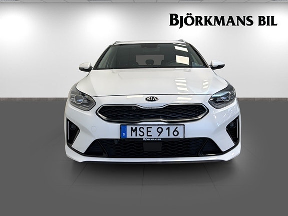 Kia Ceed 2 of 20