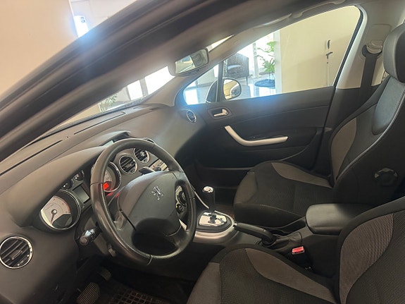 Peugeot 308 6 of 6