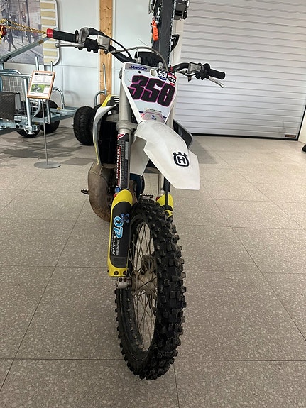 Husqvarna TC85 2 of 4