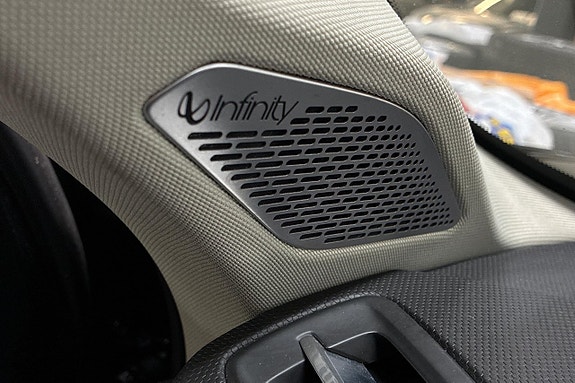 Lynk & Co 01 29 of 30