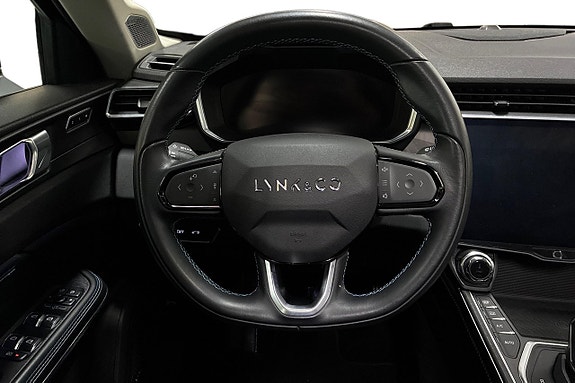 Lynk & Co 01 16 of 30