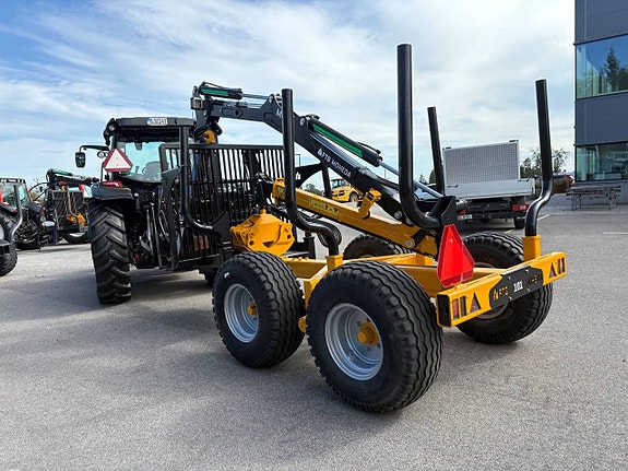 Valtra A115 HiTech med Moheda M101 skogsvagn 7 of 10