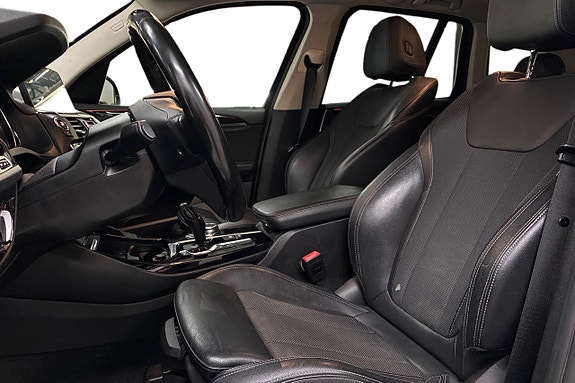 BMW X3 13 of 30