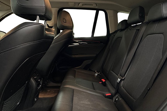 BMW X3 14 of 30