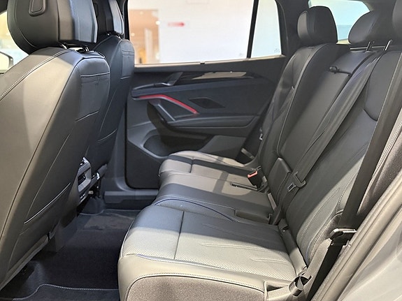 Volkswagen Tayron 12 of 27