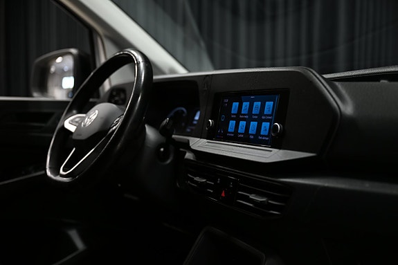 Volkswagen Caddy Maxi 26 of 27