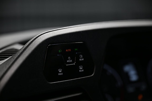 Volkswagen Caddy Maxi 13 of 27