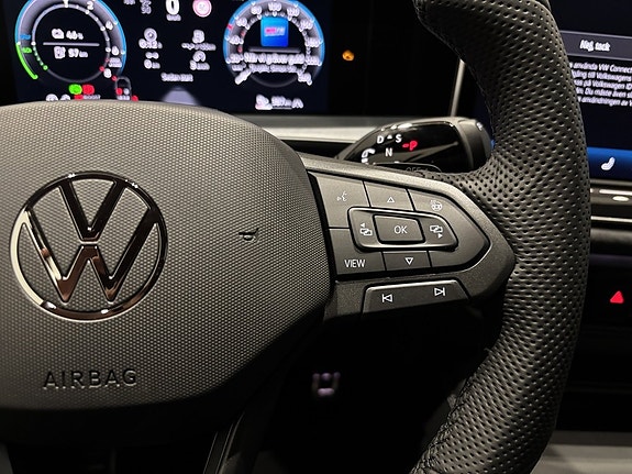 Volkswagen Tayron 18 of 24