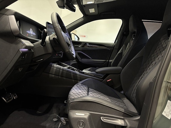 Volkswagen Tayron 13 of 24