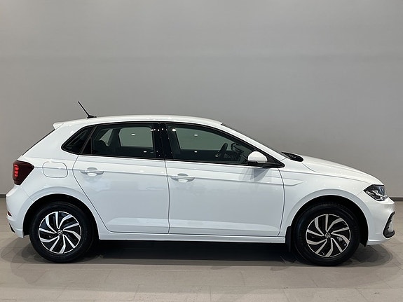 Volkswagen Polo 3 of 26